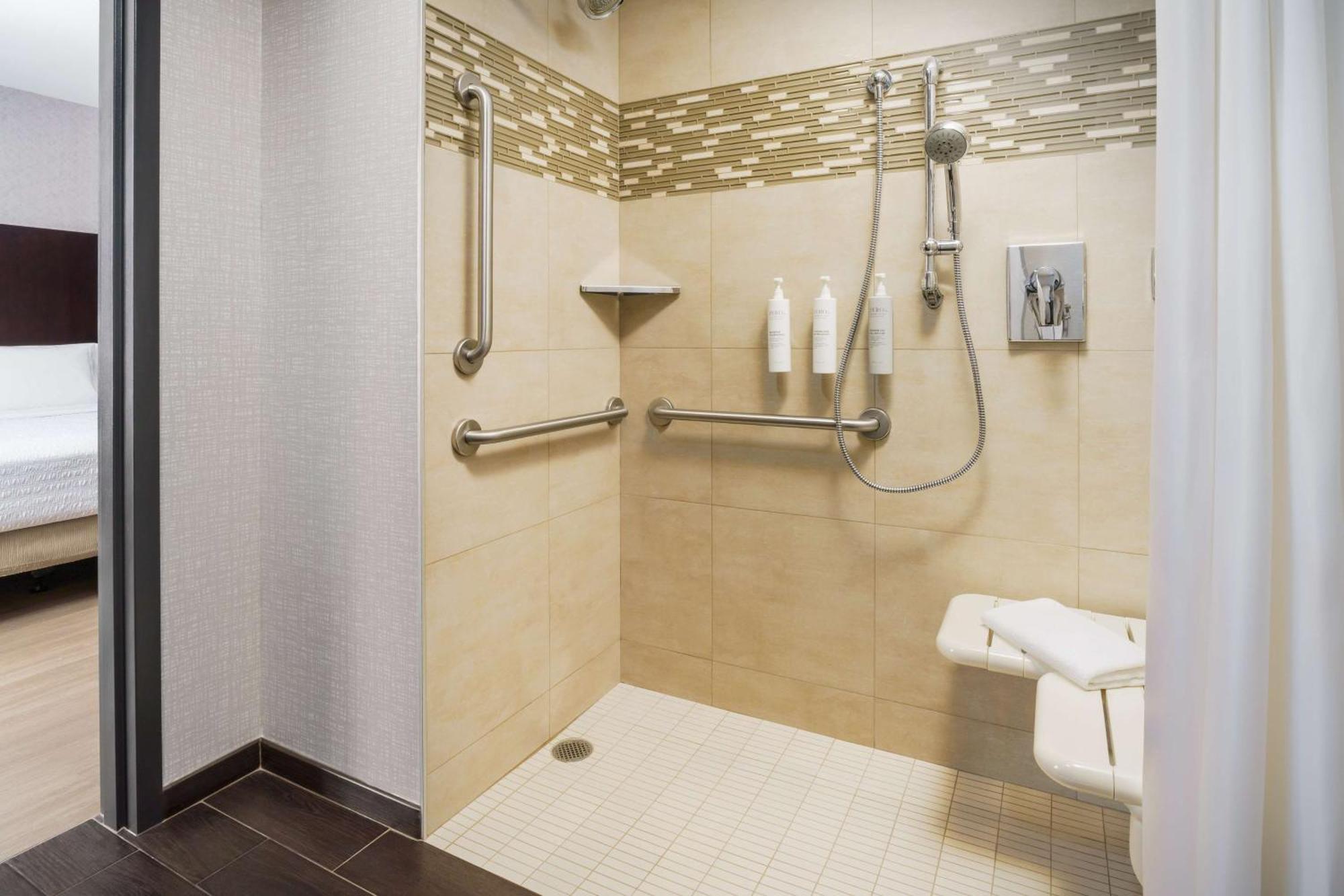 Hampton Inn Times Square Central Нью-Йорк Экстерьер фото